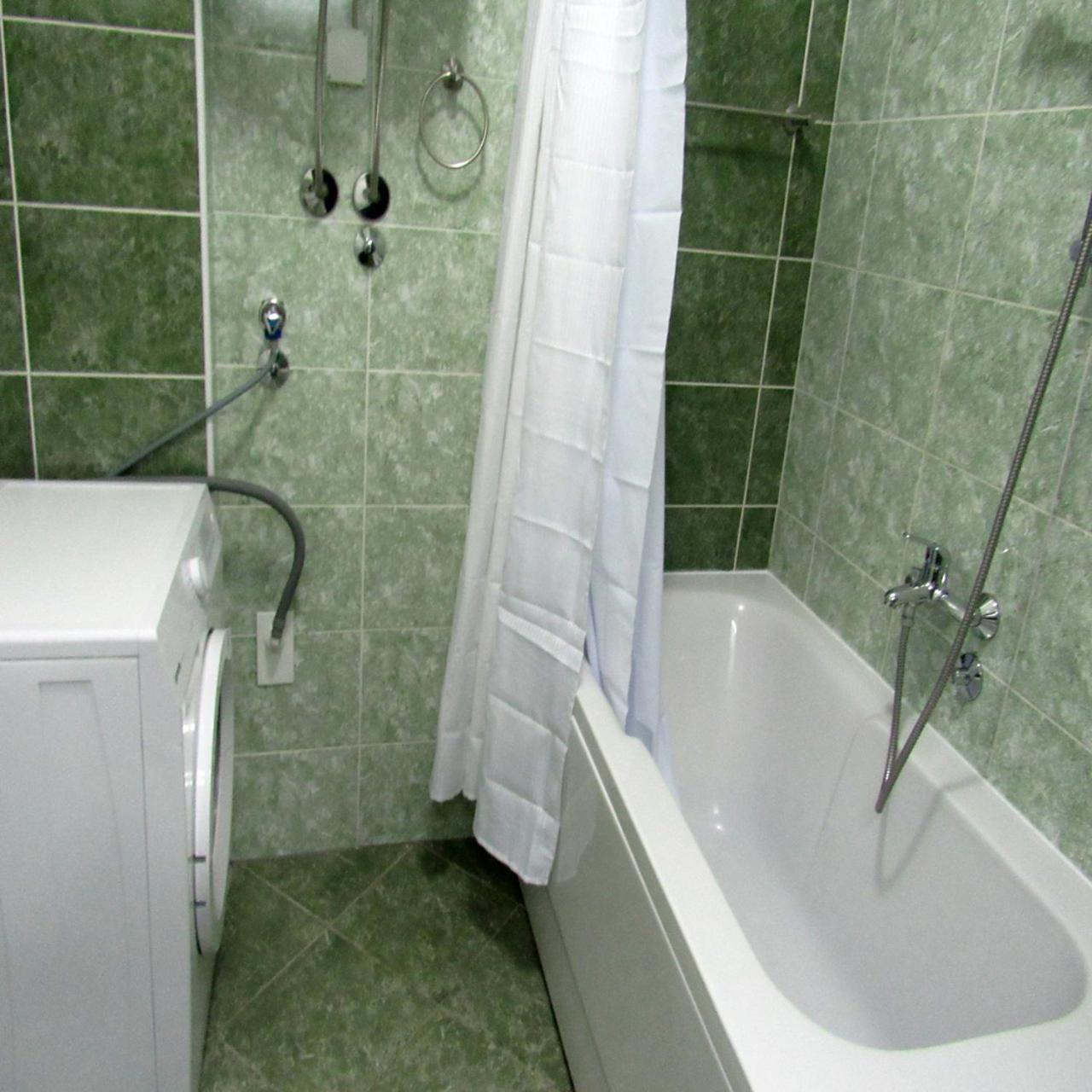 65 Square Meters Designer Apartment In Heart Of City - River View ! Park For Free Ni Kültér fotó